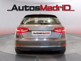 Audi A3 Sportback 1.4 TFSI e-tron S tro Ambition