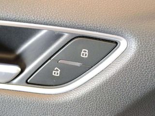 Audi A3 Sportback 1.4 TFSI e-tron S tro Ambition