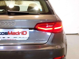 Audi A3 Sportback 1.4 TFSI e-tron S tro Ambition