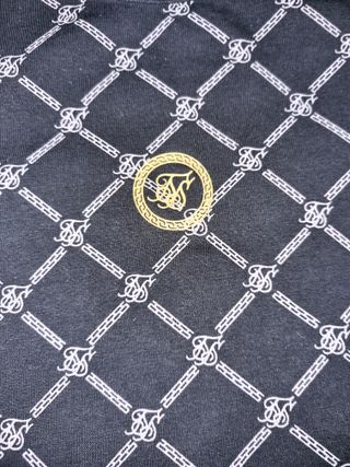 Camiseta streetwear siksilk sin usar