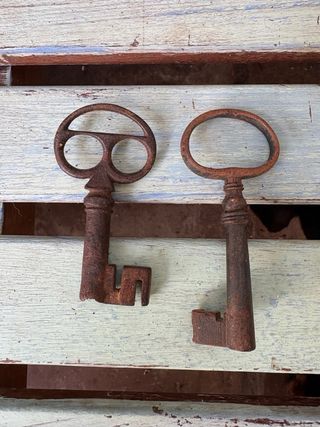 LLAVES ANTIGUAS BARGUEÑERAS