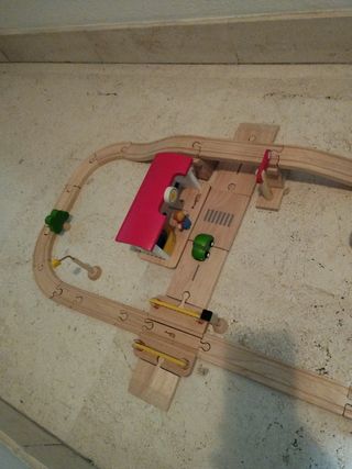 Tren madera 39 piezas de Ikea