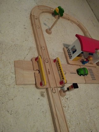 Tren madera 39 piezas de Ikea