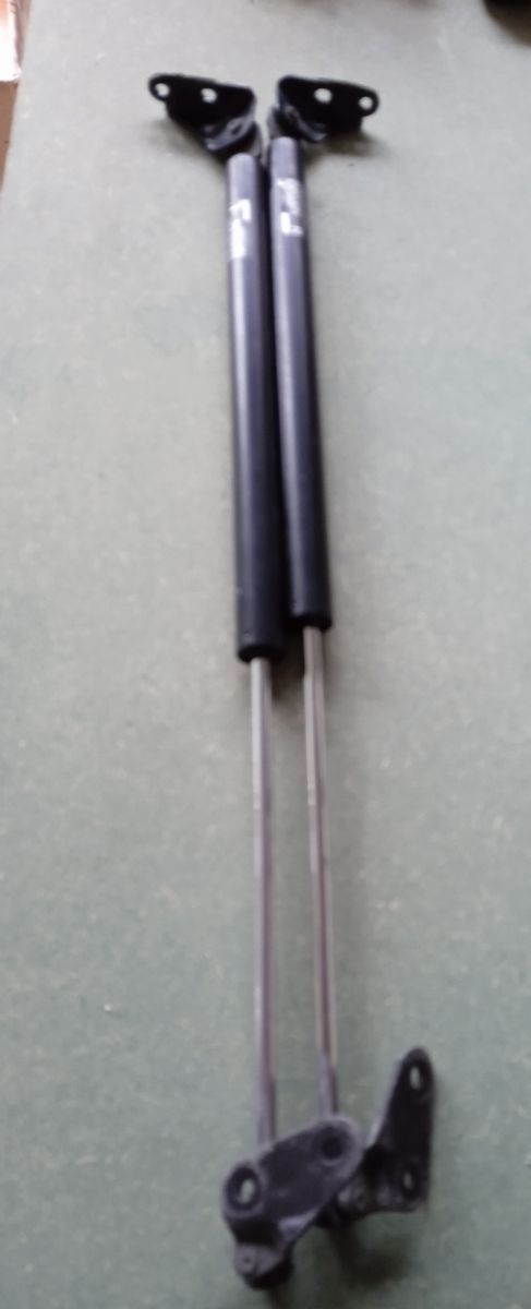 Amortiguadores de gas o resortes Mazda 5