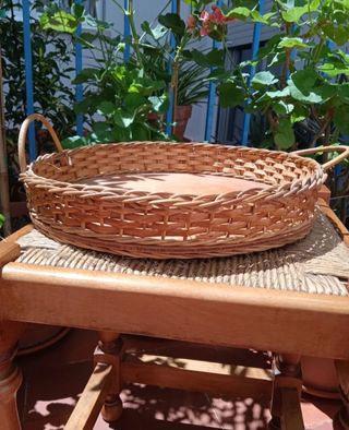 BANDEJA HECHA A MANO MIMBRE Y MADERA NATURAL ÚNICA