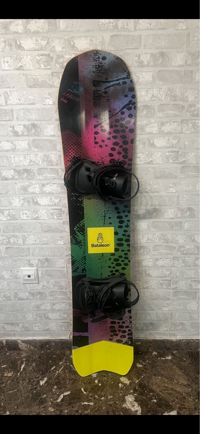 Tabla snowboard bataleon party wave+union str