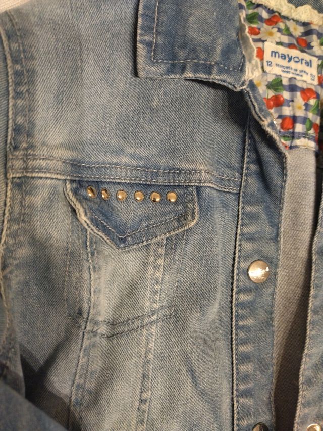 Cazadora vaquera niña