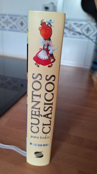 Cuentos Clásicos 
