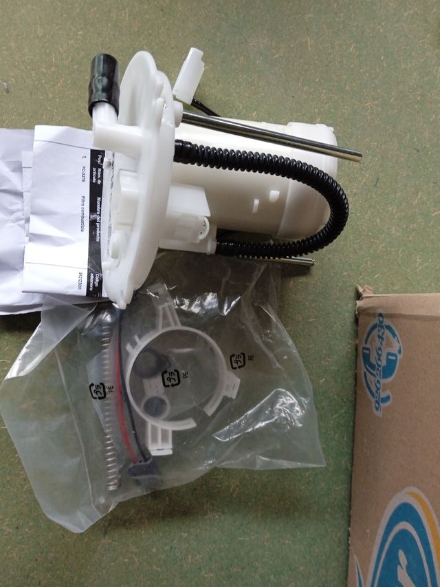 Bomba Interna de combustible Mazda 5