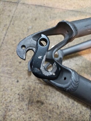 patilla de desviador trasero umf hardy 3