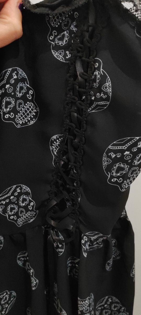 Vestido gótico calaveras encaje jawbreak