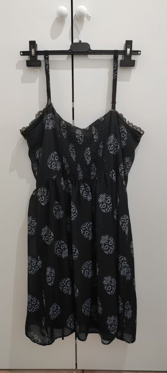 Vestido gótico calaveras encaje jawbreak