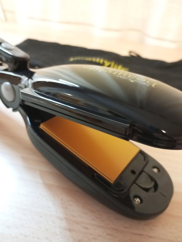 Plancha de pelo de peluquería