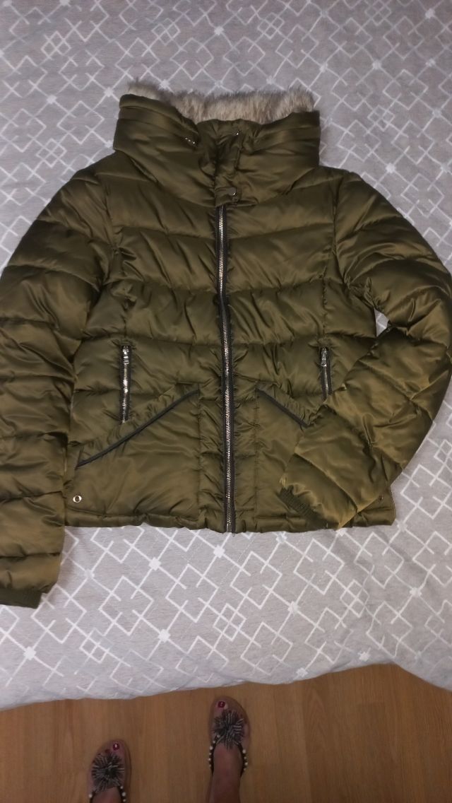 Chaqueta tipo plumas