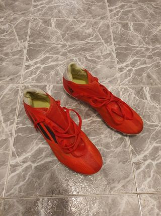 Botas de futbol adidas