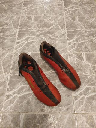 Botas de futbol adidas 