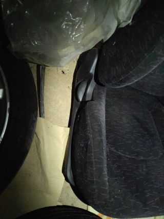 Asiento Hyundai Coupe lado pasajero