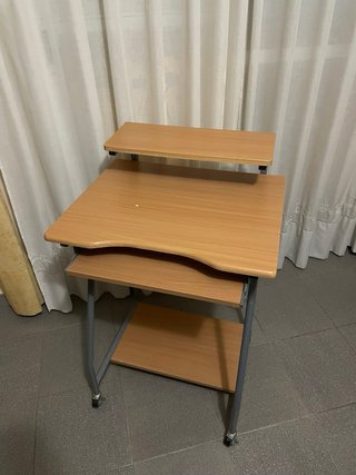 Mesa de ordenador