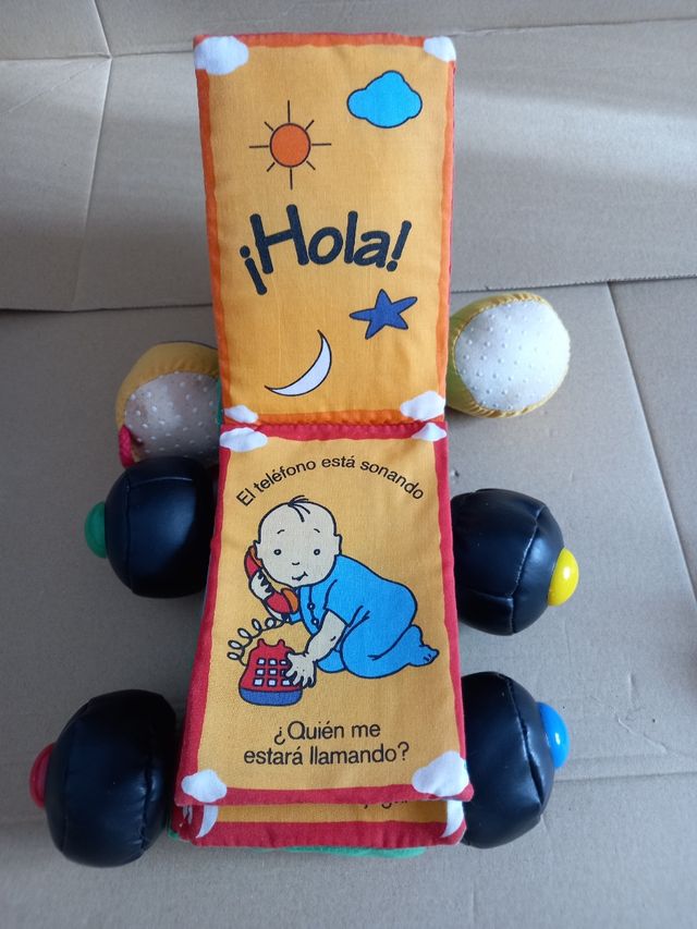 Manta, cojín y telefóno actividades