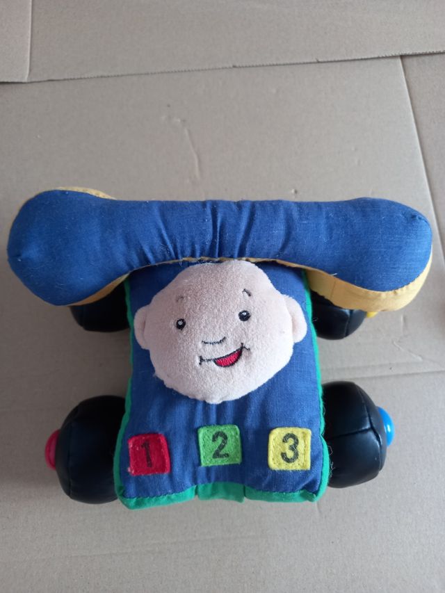 Manta, cojín y telefóno actividades