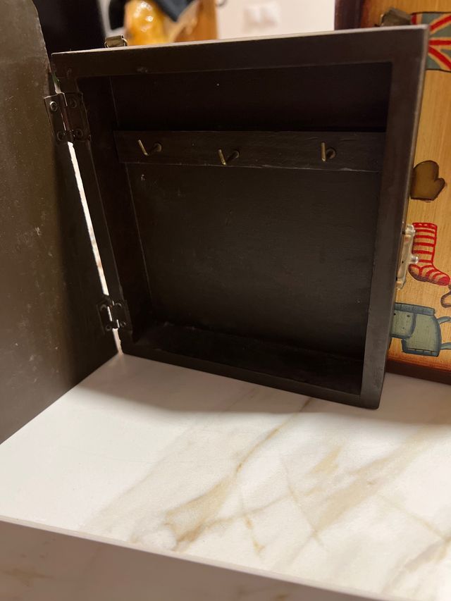 2 Muebles para llaves vintage