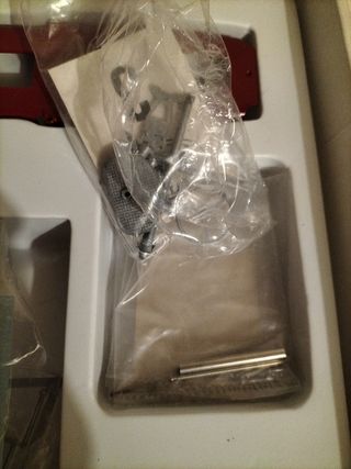 Coche a escala antiguo para montar