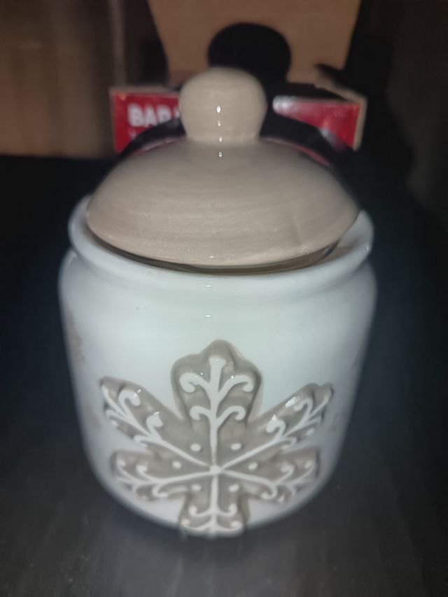 Barottolo ceramica natalizio con coperchio