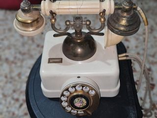 Teléfono antiguo original español