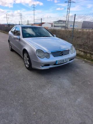 Mercedes-Benz Clase C 2007