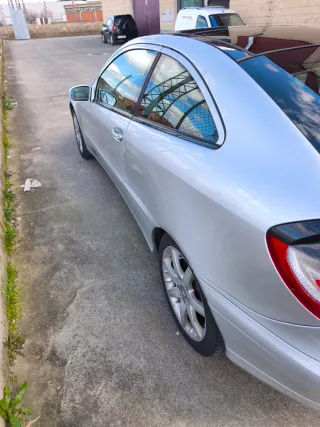 Mercedes-Benz Clase C 2007
