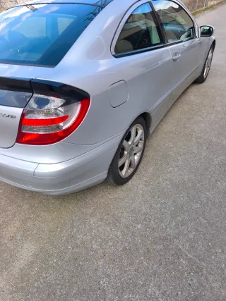 Mercedes-Benz Clase C 2007