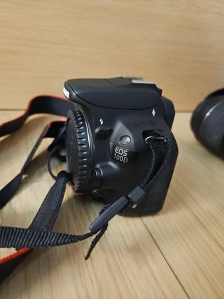 Camara Canon EOS 100D