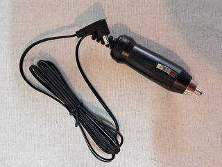 Caricabatterie cellulari per auto vintage