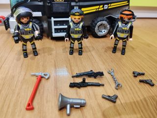 Playmobil camión fuerzas especiales 
