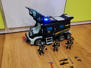 Playmobil camión fuerzas especiales 