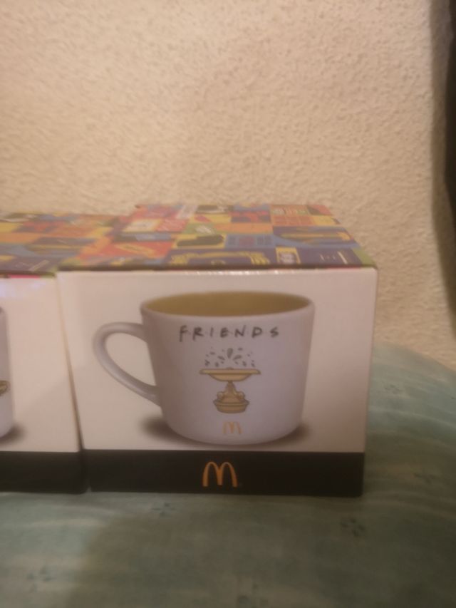 Colección tazas friends x McDonald's