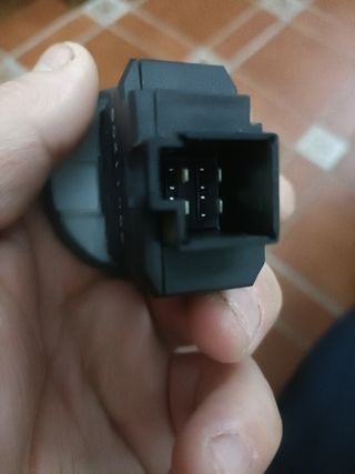 Regulador de luz Iveco Daily..