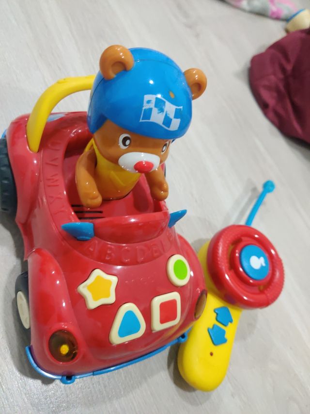 Osito coche teledirigido