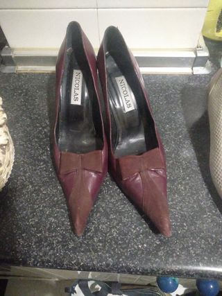 Zapatos tacon burdeos boda