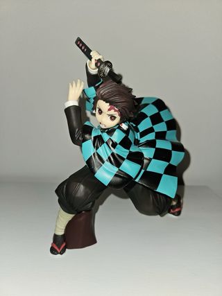 Figuras Demon Slayer (Tanjiro + Nezuko)