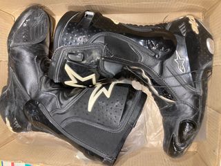 botas alpinestars 43