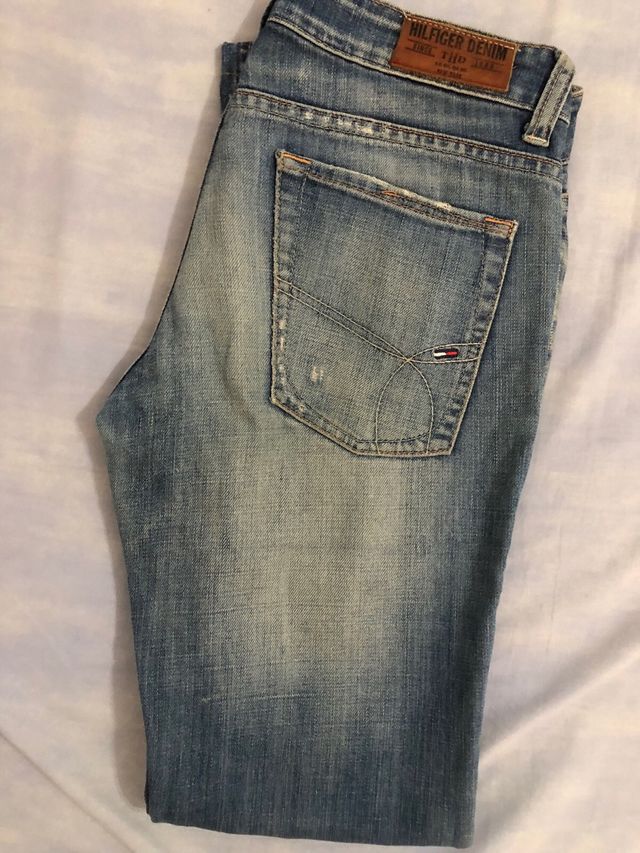 Pantalón vaquero Tommy Hilfiger T. 38/40 aprox.