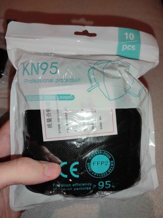 50x Mascarillas KN95 de 5 capas en color negro