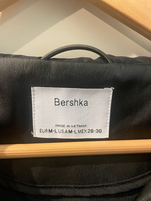 Chaqueta de cuero de Bershka