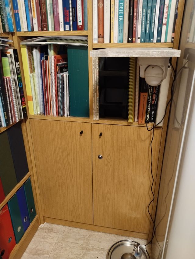 Juego de 2 muebles de Estanterias mas 2 estantes d