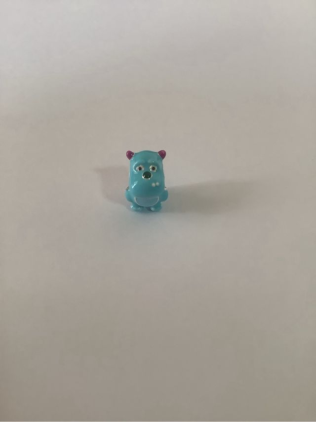 Charm Sulley celeste Mostruos SA