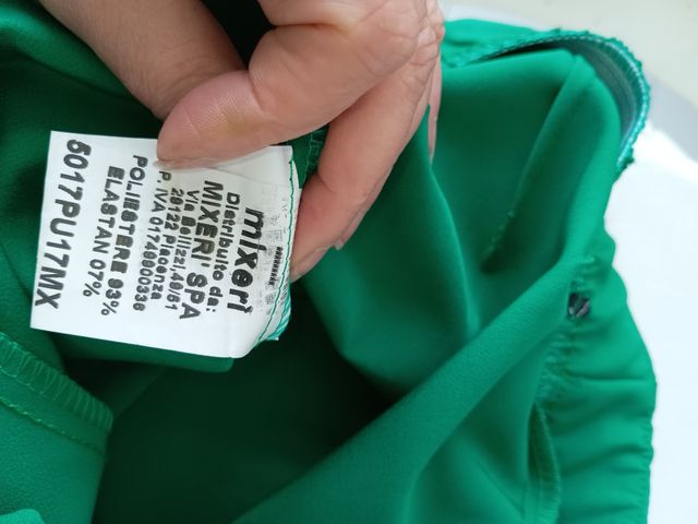 Pantalone a gamba ampia