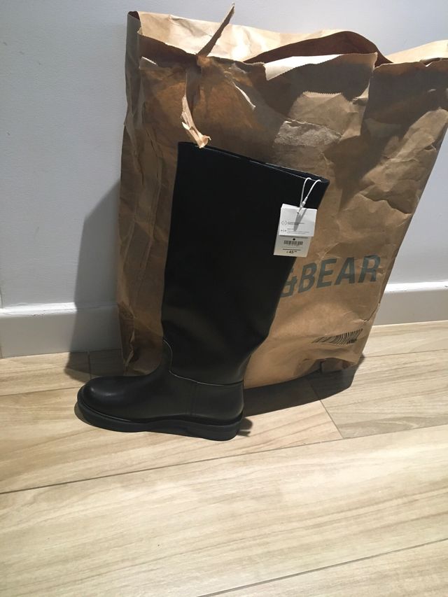 Botas a estrenar pull&bear