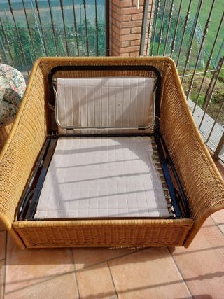 divano e poltrona letto