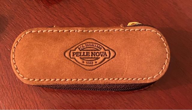 Porta barra de labios